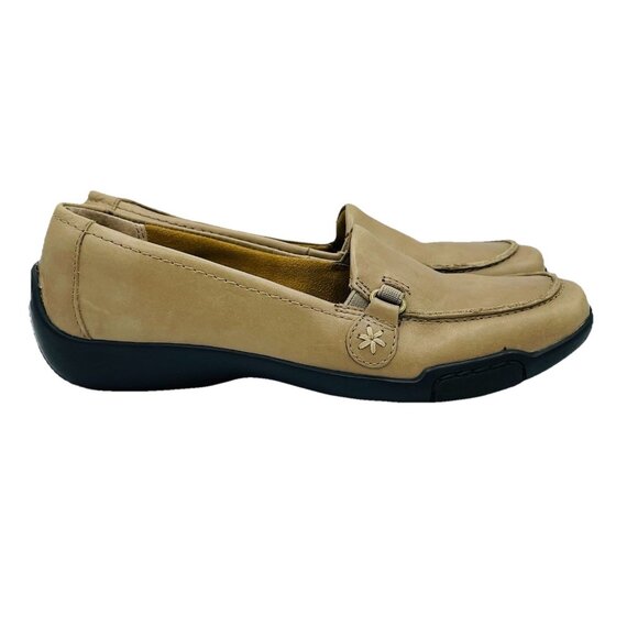 Array Shoes Womens Size 6.5 M Tan Leather Slip On Comfort Loafers Flats Shoe - Picture 1 of 11